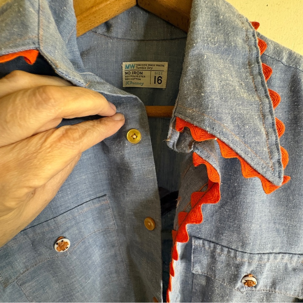 Vintage JC Penney Chambray Denim Owl Shirt Sz 16 Novelty Buttons Ric Rac Trim - Picture 4 of 7